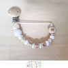 Attache tétine masque nature